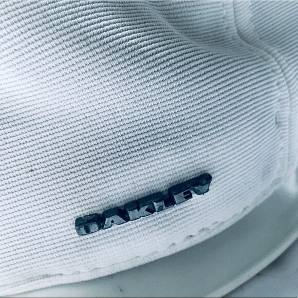 DISCONTINUED Oakley Mens Fitted Hat / Cap Size S/M - Picture 5 of 8